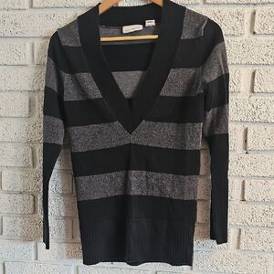 DKNY Black and Gray Striped V-Neck Sweater